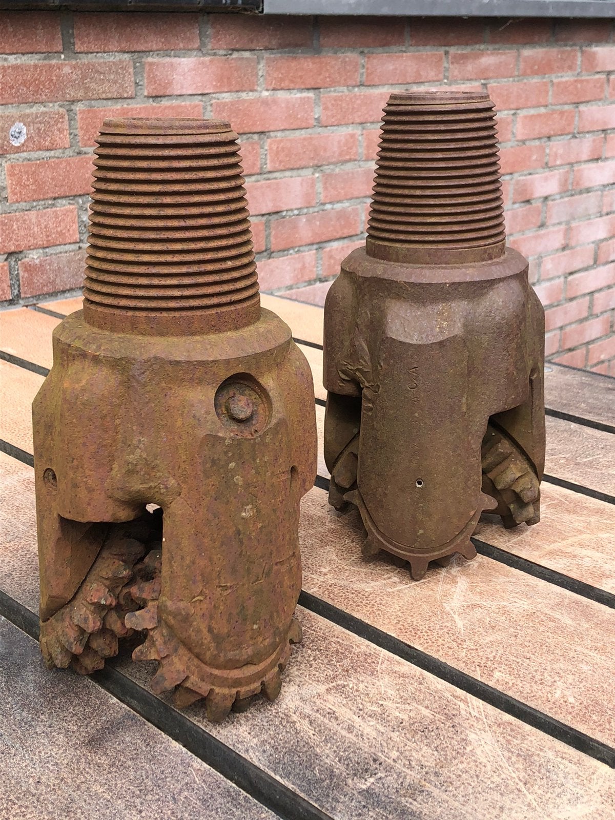 Twee stuks Tri-cone/tricone drill bit boor (olie-gas) kunst, Ophalen