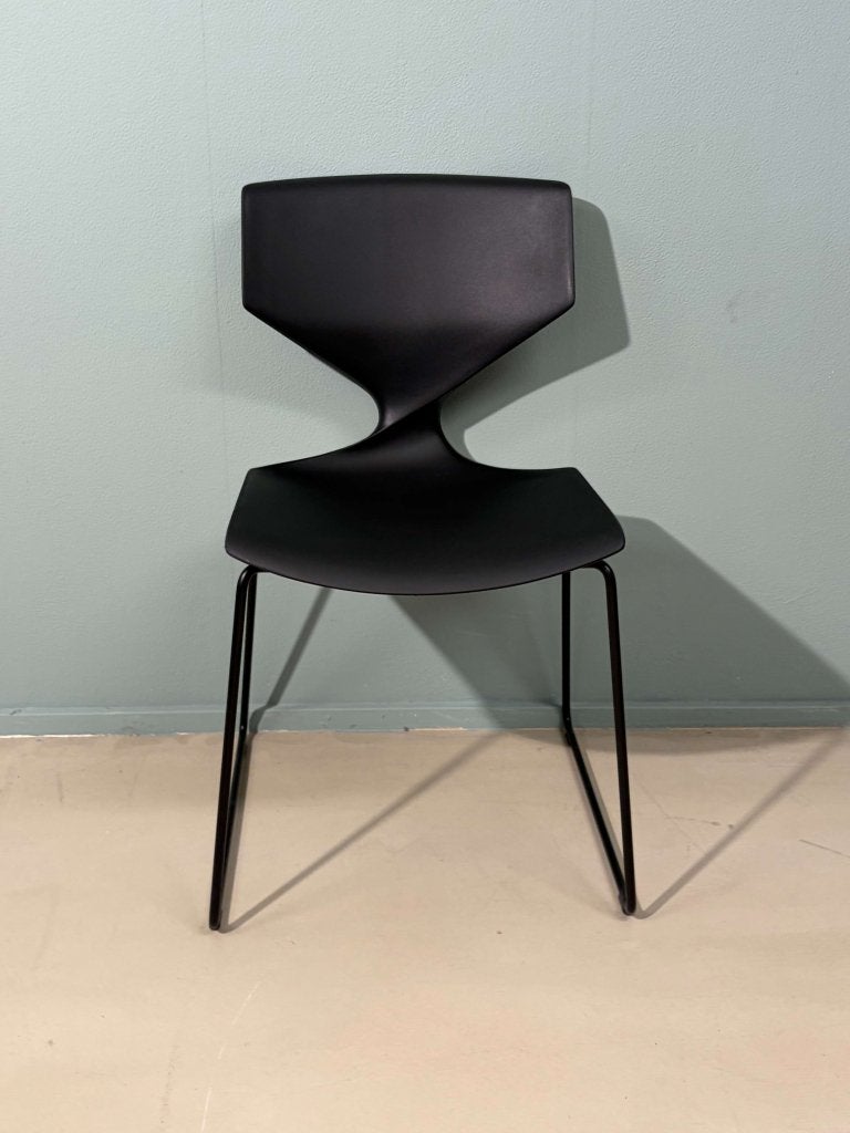 !Nieuw! - Tonon - Quo - Zwart - eettafelstoel, Huis en Inrichting, Stoelen, Ophalen, Tonon, Zwart, Info@eras-interieurs.nl