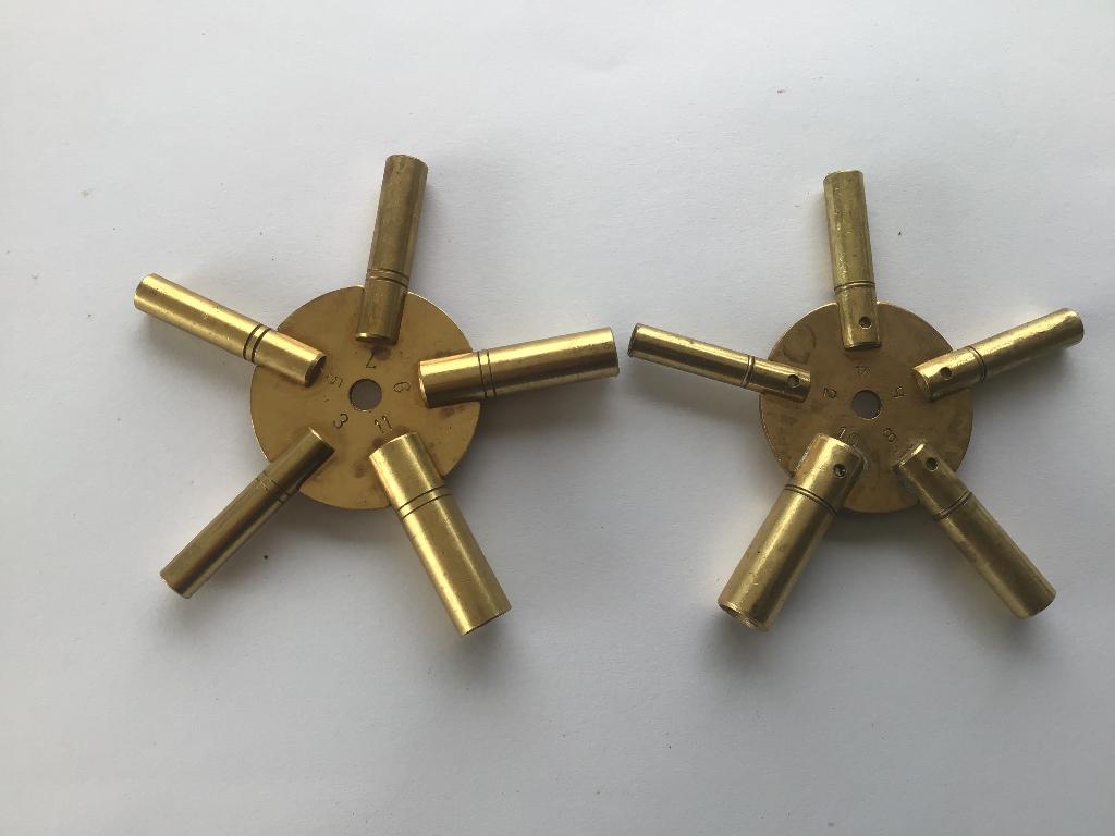 Ster sleutels, Antiek en Kunst, Antiek | Klokken, Verzenden