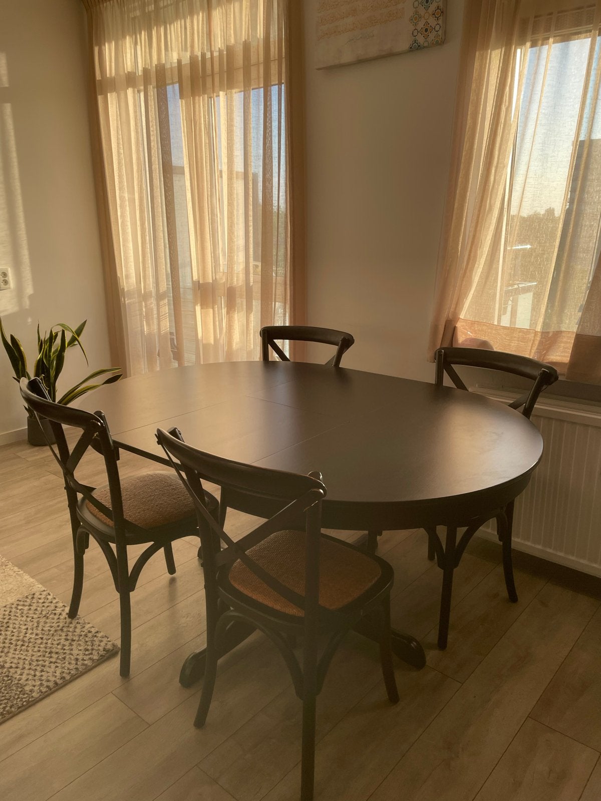 Uitschuifbare eettafel met 4 stoelen, Huis en Inrichting, Ophalen, Gebruikt, 50 tot 100 cm, 100 tot 150 cm