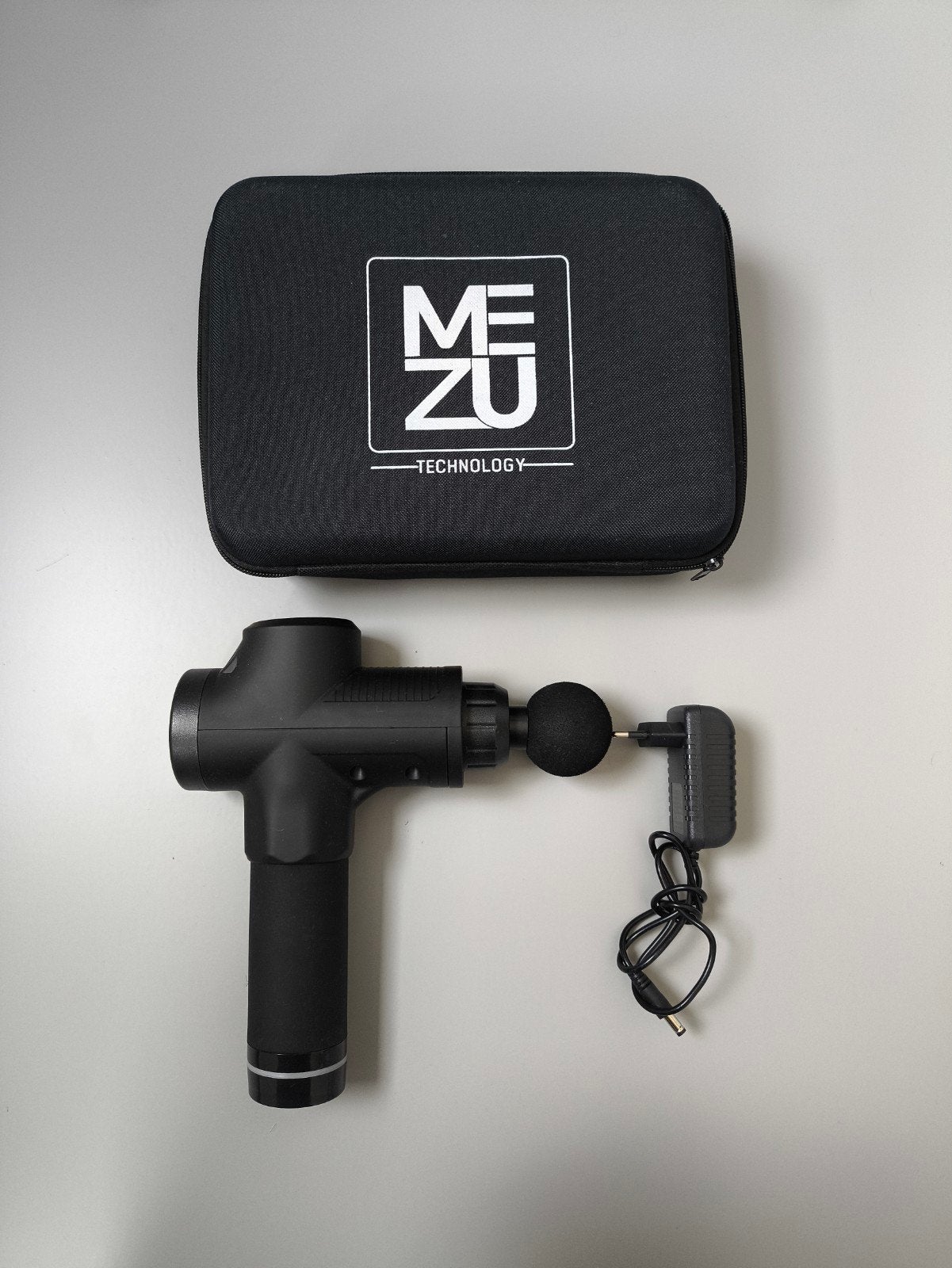 MEZU Technology Massage Gun - Zo goed als nieuw, Ophalen of Verzenden, Zo goed als nieuw, Apparaat