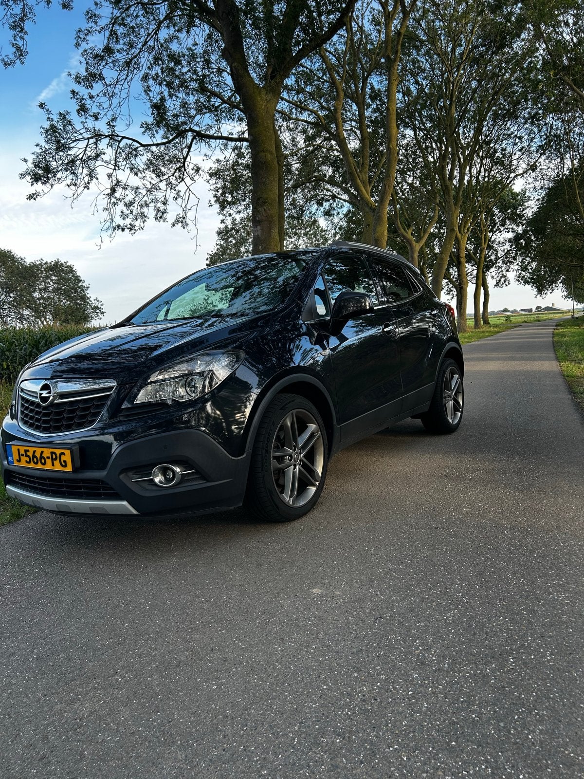 Opel Mokka 1.4 Turbo 16V S&S 103KW 4X4 2013 Zwart, Auto's, Zwart, 4 cilinders, Leder en Stof, Zwart