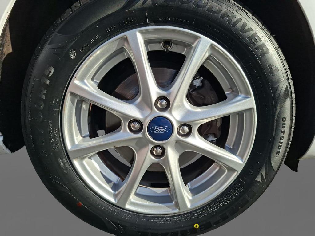 Ford Fiesta 1.1 Trend 85PK | Voorruitverwarming | Lichtmetal, Auto's, Voorwielaandrijving, 12 maanden, Stof, Origineel Nederlands