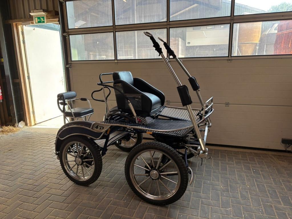 Mooie weinig gebruikte marathonwagen, Dieren en Toebehoren, Zo goed als nieuw, Marathonwagen, Pony