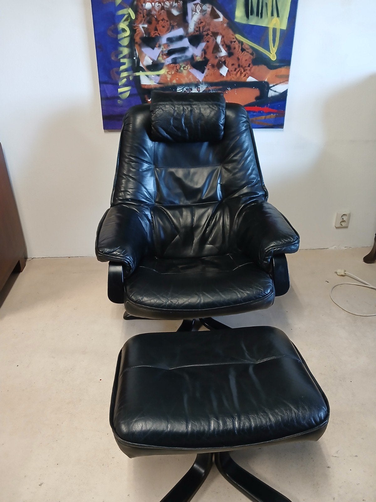 fauteuil zwart met voetenbank leer, Ophalen of Verzenden, 75 tot 100 cm, Leer, 50 tot 75 cm