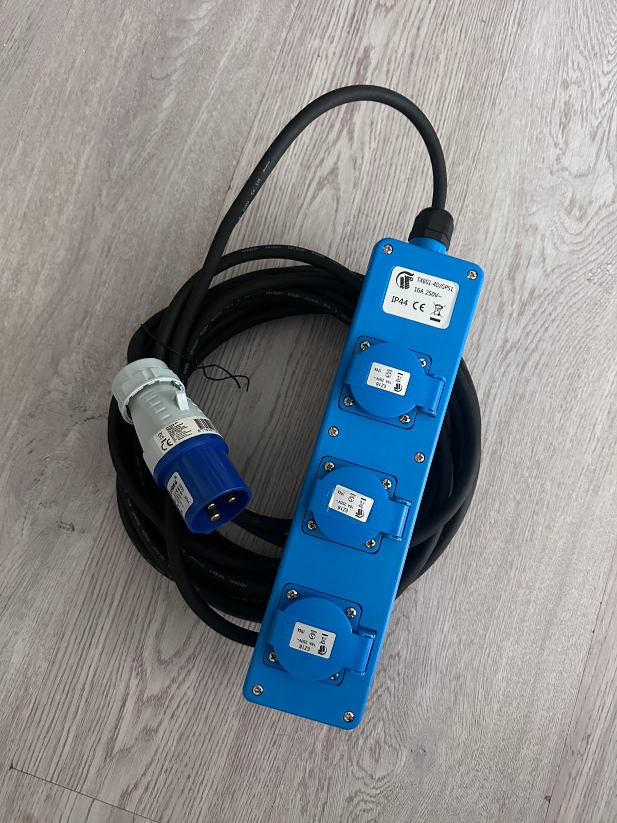 ProPlus 3-voudige CEE stekkerdoos - 10 meter, Verzenden, Zo goed als nieuw