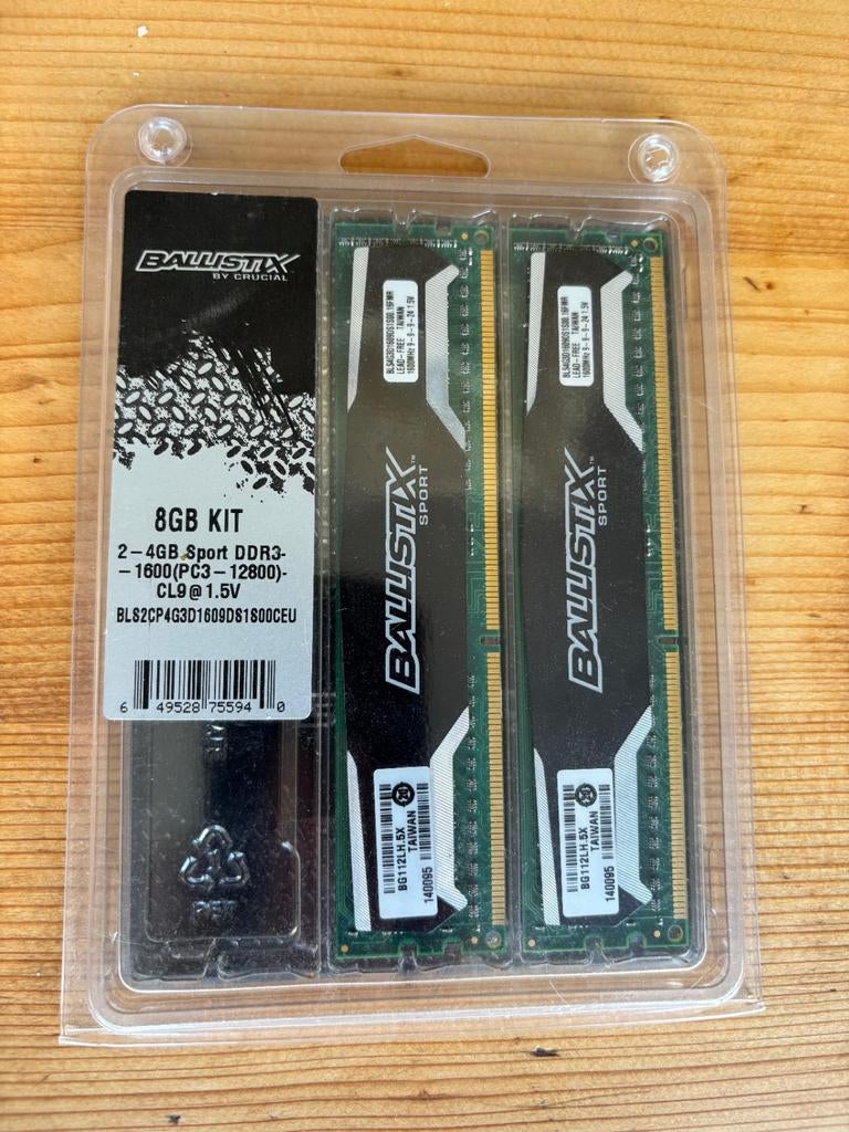RAM - Crucial Ballistix DDR3 2x4 GB, Computers en Software, RAM geheugen, Ophalen of Verzenden, DDR3, Desktop