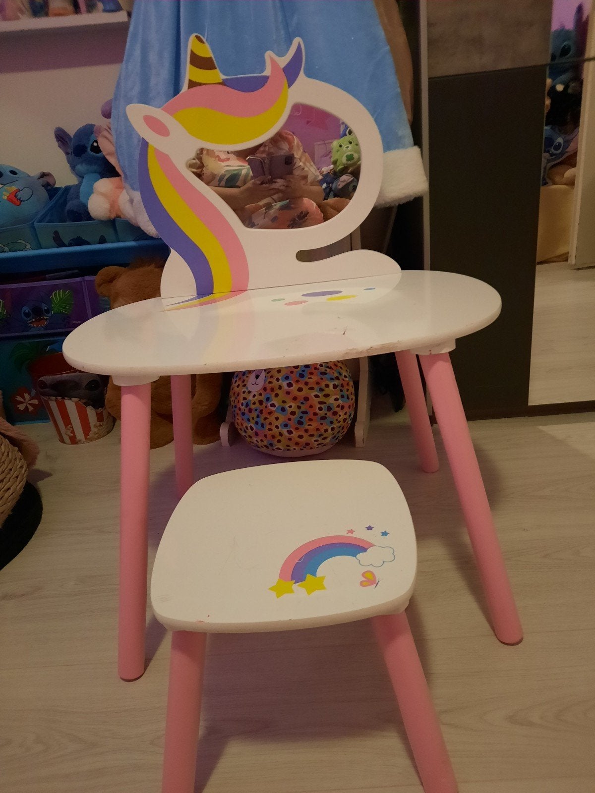 Eenhoorn kaptafel met krukje voor kinderen, Ophalen of Verzenden, Gebruikt, Tafel(s) en Stoel(en)