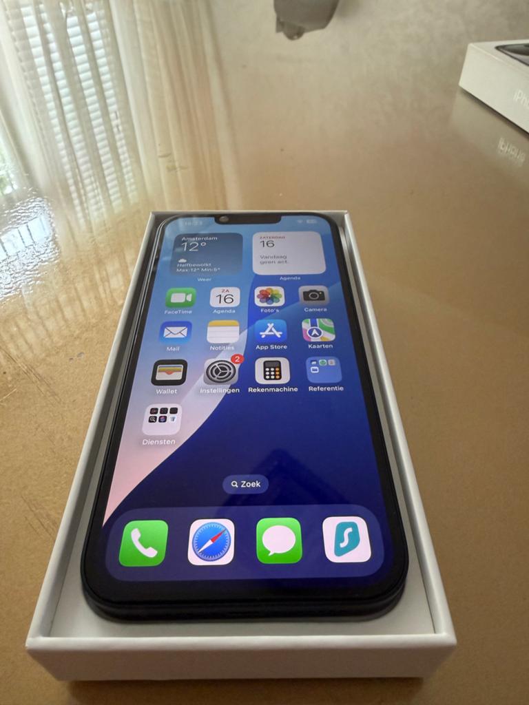 iPhone 14 128GB (Nieuwe Staat) & iPhone 15 Pro 256GB, Telecommunicatie, Mobiele telefoons | Apple iPhone, Ophalen, Nieuw, 128 GB