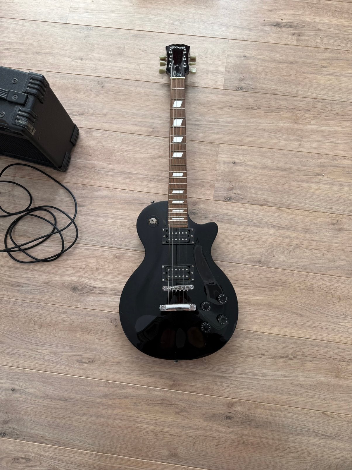 Elektrische gitaar set: Prince versterker, gitaar, pedalen, Gebruikt, Met versterker, Solid body, Ophalen