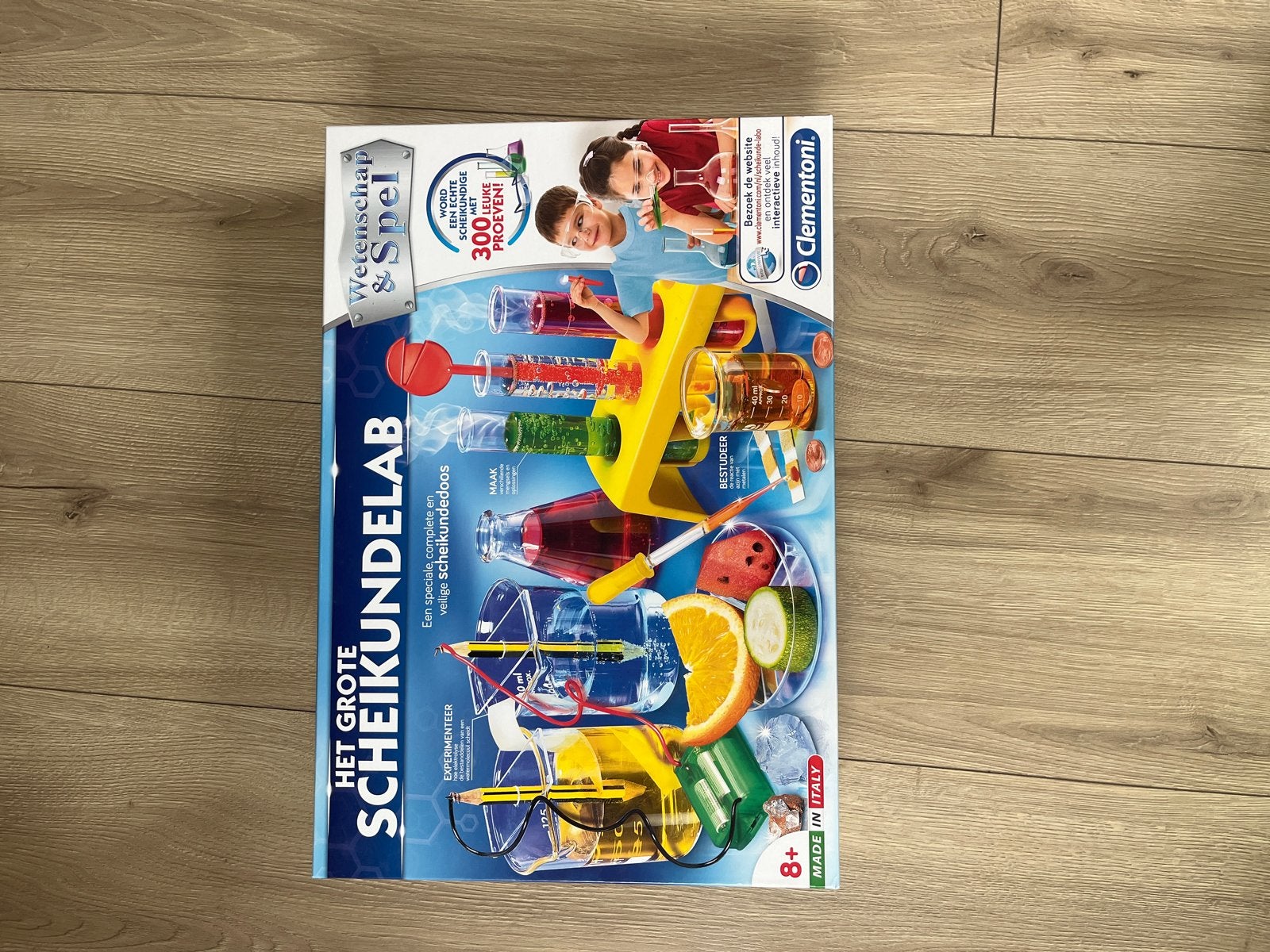 Clementoni Het Grote Scheikundelab - Wetenschap & Spel, Ophalen of Verzenden, Zo goed als nieuw, Ontdekken