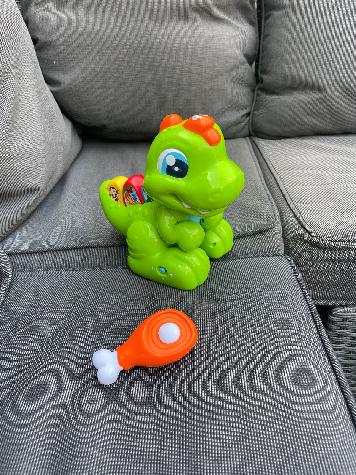 Interactieve Dino met geluid en beweging, Ophalen of Verzenden, Gebruikt, Overige typen, Met geluid