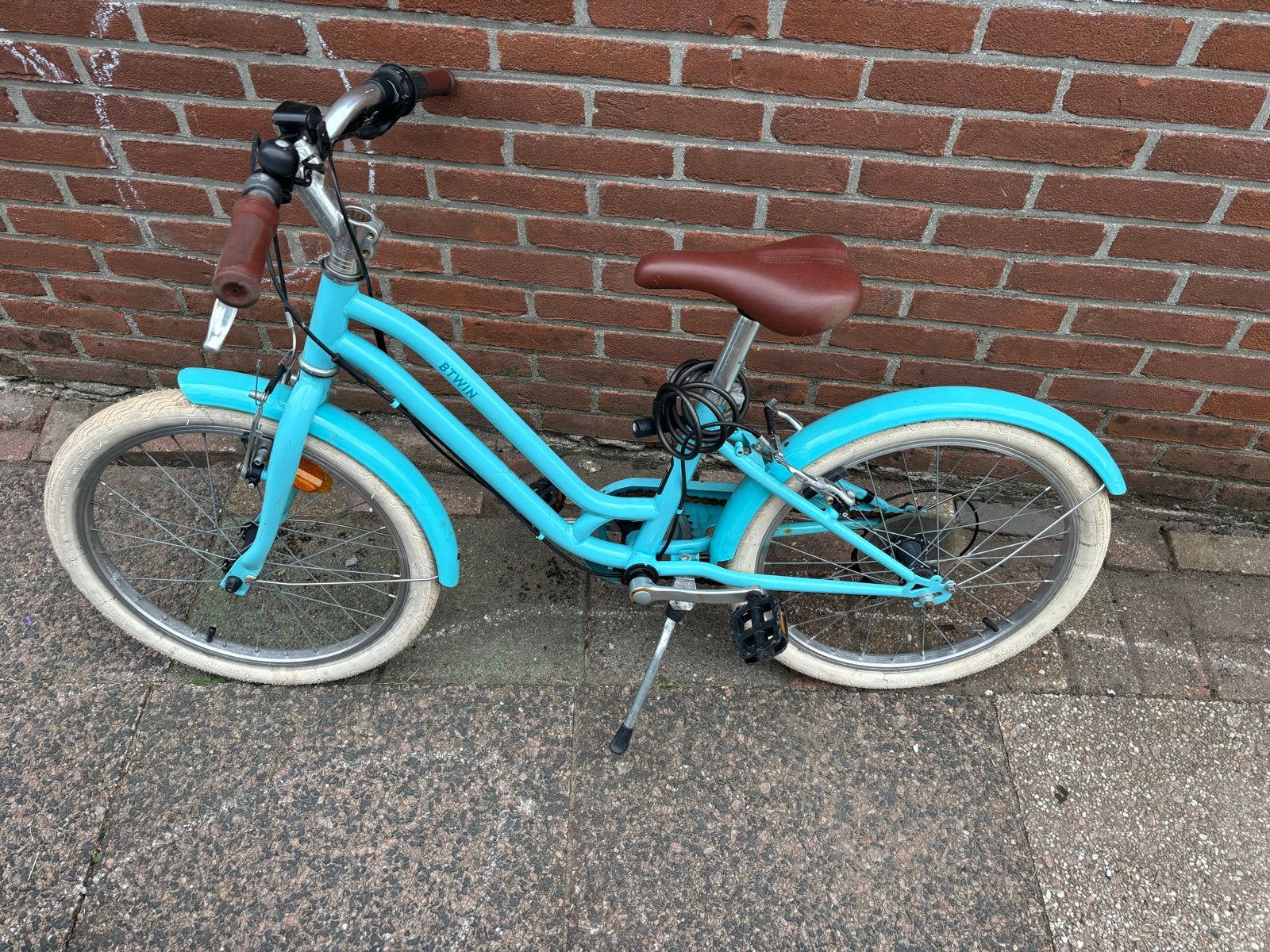 B'Twin kinderfiets 20 inch, Ophalen, Zo goed als nieuw, Velgrem, 16 tot 20 inch