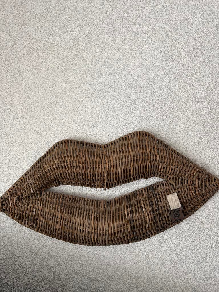 Rotan lippen wanddecoratie Riviera Maison, Huis en Inrichting, Woonaccessoires | Wanddecoraties, Ophalen of Verzenden, Zo goed als nieuw