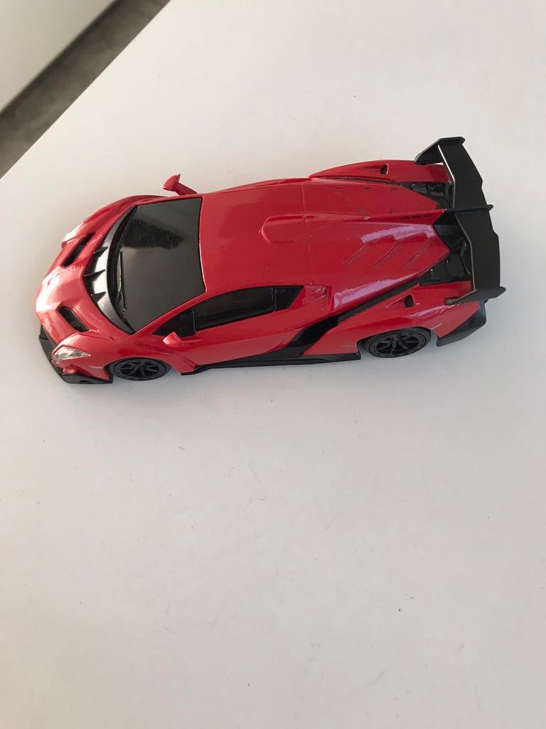 Lamborghini van Petron, Ophalen, Zo goed als nieuw