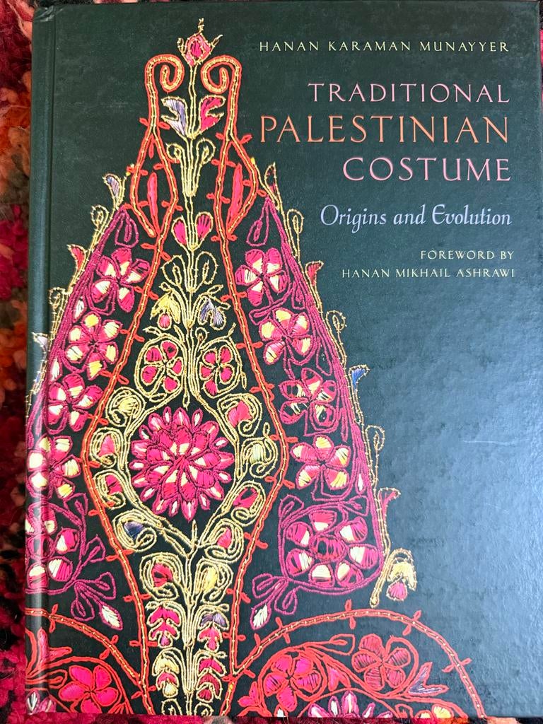 Traditionele Palestijnse Klederdracht - Hanan Karaman Munayy, Ophalen of Verzenden, Zo goed als nieuw, Wereld overig
