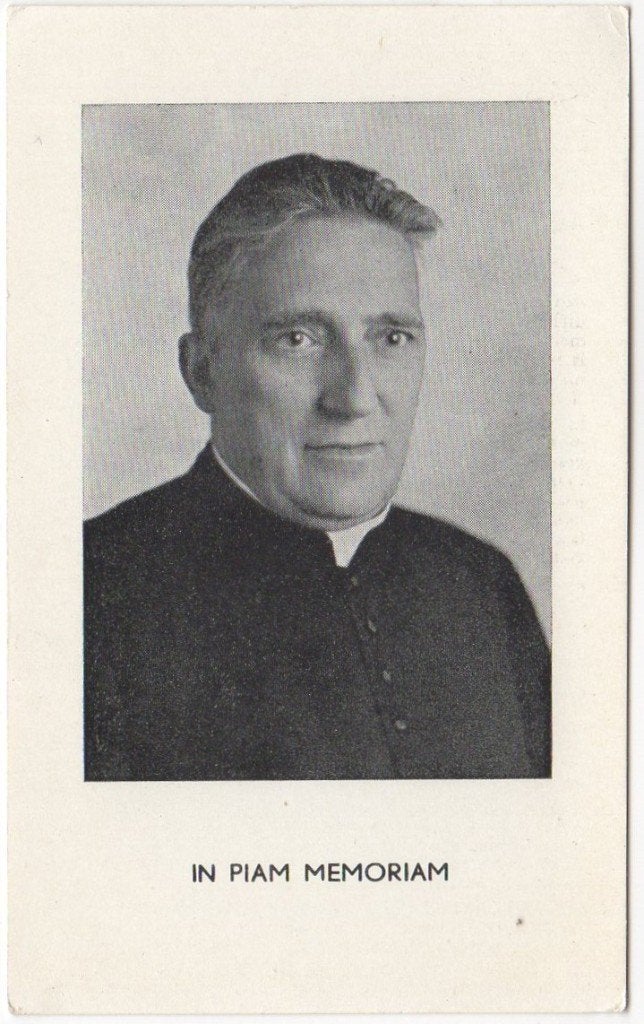 pastoor Waltherus de Klijn 1884 Raamsdonkveer + 1958 Tilburg, Ophalen of Verzenden