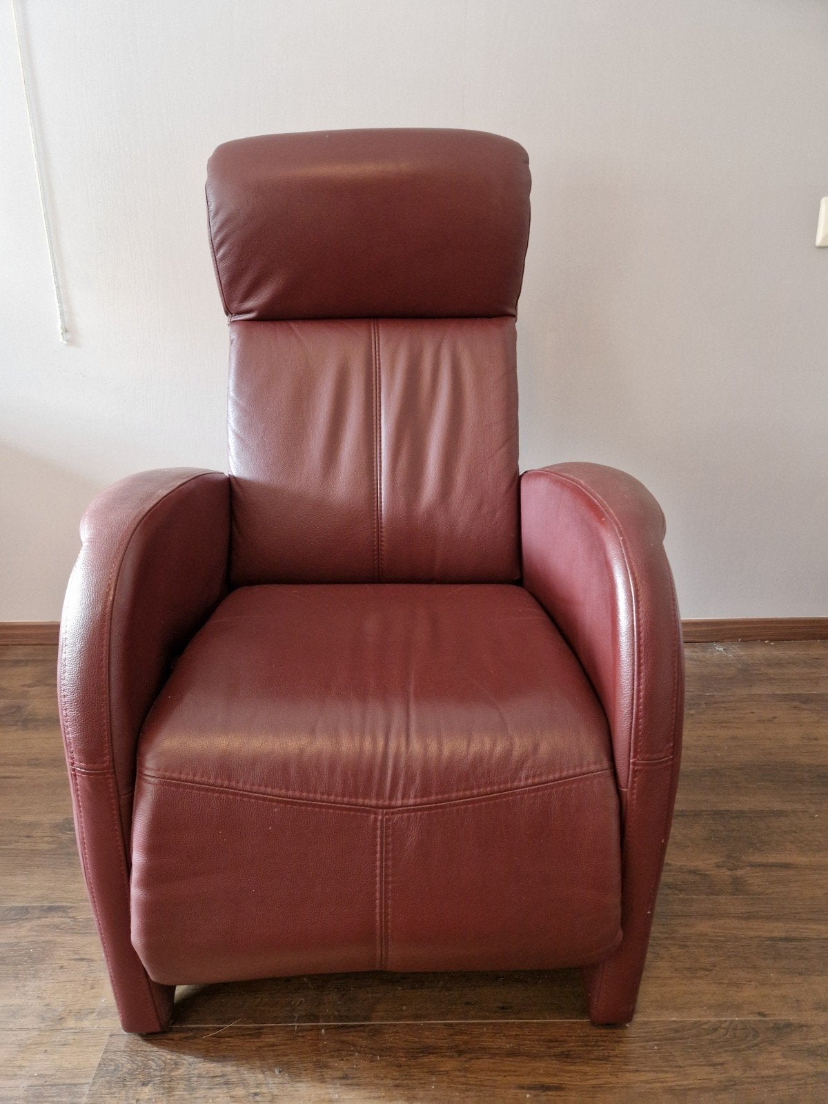 Prominent Relaxfauteuil - Rood Leer, Ophalen, Gebruikt, 100 tot 125 cm, Modern, Comfort