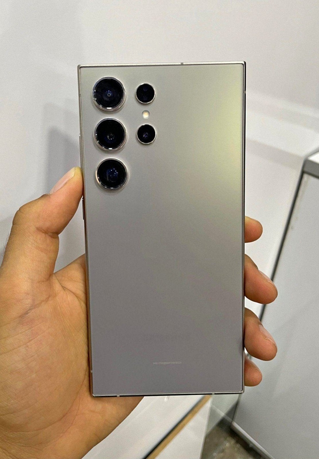 Samsung Galaxy S24 Ultra 256GB - Zo goed als nieuw