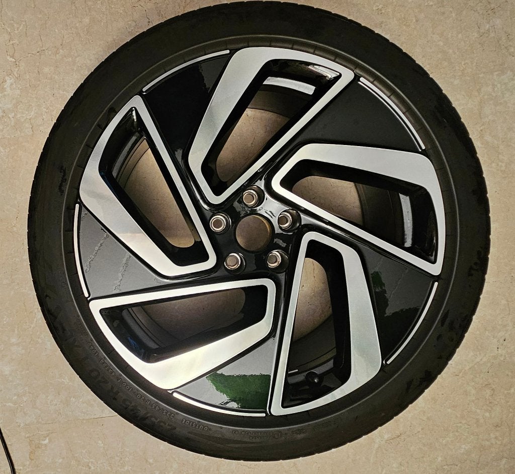 Set 20 inch ID.7 Tourer Montreal velgen met zomerbanden, Ophalen, Gebruikt, Volkswagen