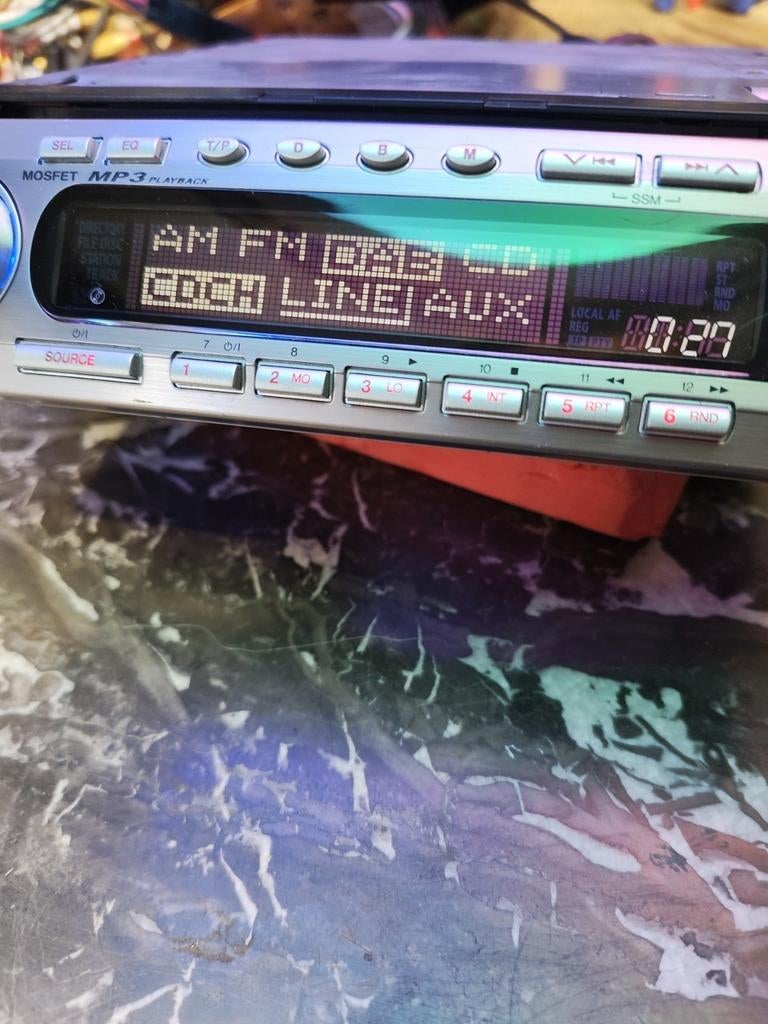 JVC *EQ* MP3 * high-end*8rca gold plated*Youngtimer*, Auto diversen, Autoradio's, Ophalen of Verzenden, Gebruikt