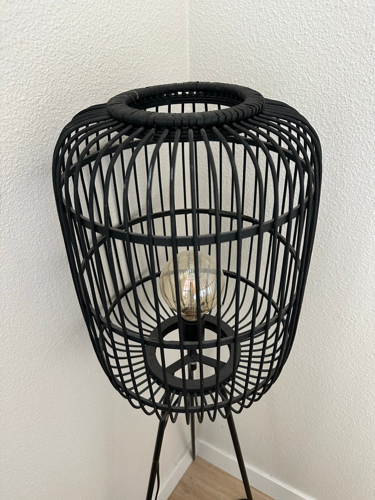 Vloerlamp Balan Kwantum - Zwart, modern design, Huis en Inrichting, Lampen | Vloerlampen, Ophalen, Gebruikt, Metaal, 150 tot 200 cm