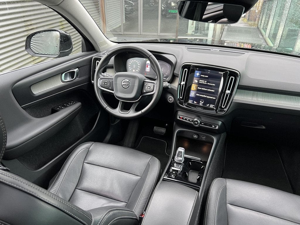 Volvo XC40 1.5 T5 Twin Engine Inscription lederen bekleding,, Auto's, Euro 6, 1712 kg, Zwart, Hybride Elektrisch/Benzine