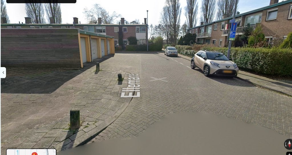 opslagplaats / garagebox Heinenoord & Rotterdam Charlois, Opslag