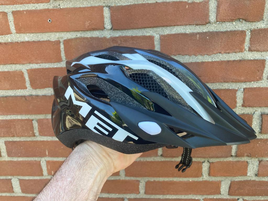 MET Crossover Fietshelm Zwart/Wit - Unsize 52-59 cm, Ophalen, Zo goed als nieuw, Overige maten, Heer of Dame