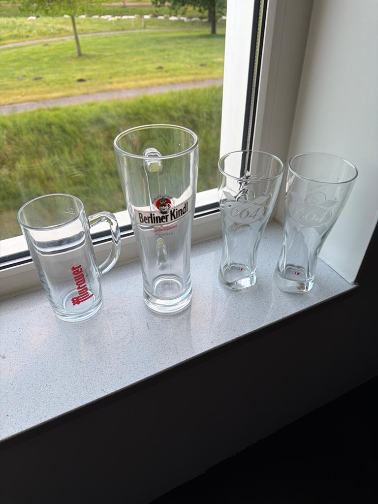 Verschillende bierglazen: Berliner Kindl, Murauer, 1664, Ophalen, Zo goed als nieuw, Glas of Glazen, Overige merken