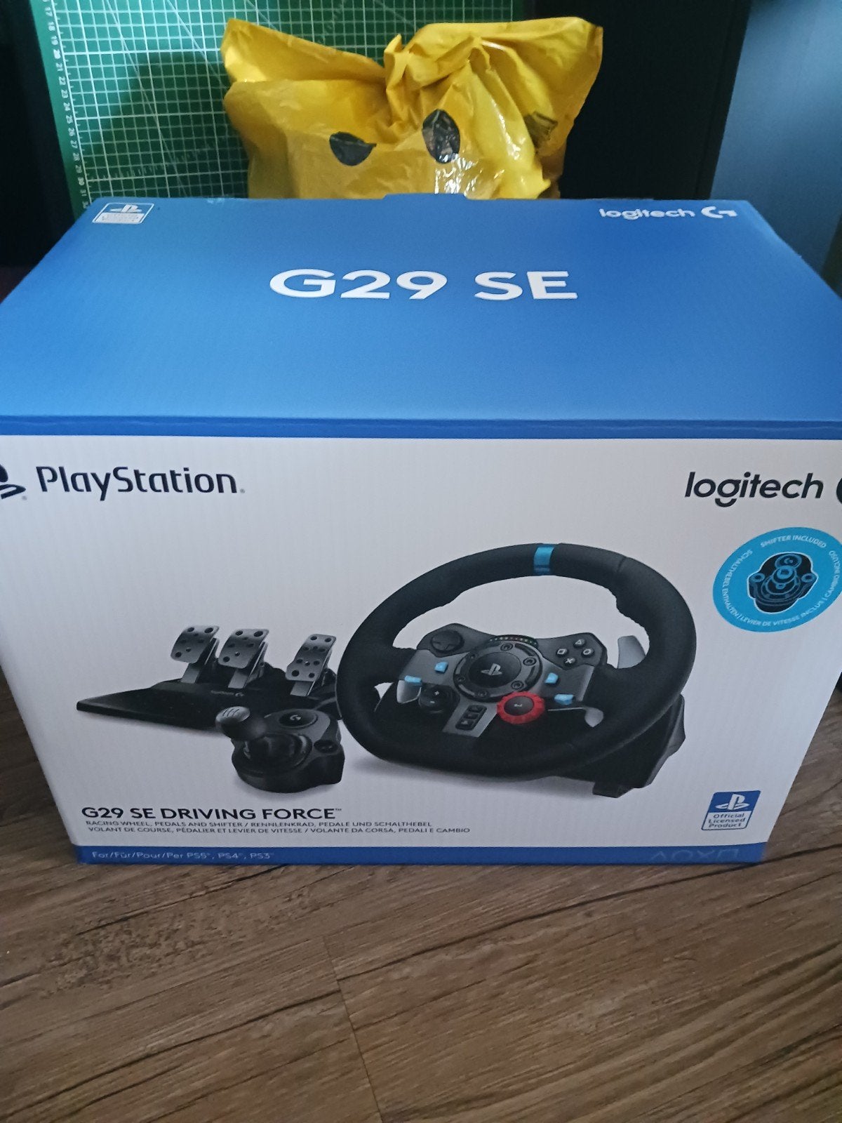 Logitech G29 SE Stuur, pedalen en shifter (~15 uur gebruikt), Ophalen, Zo goed als nieuw, PlayStation 3
