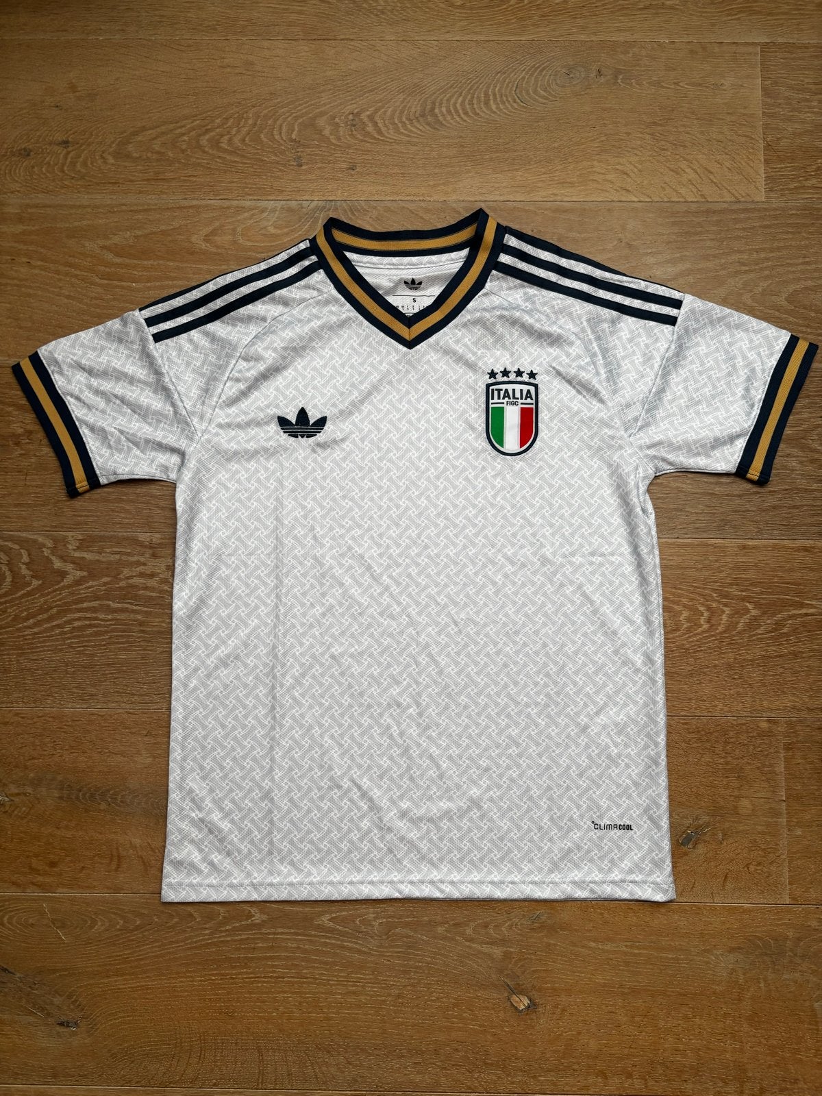Italië uitshirt - Nieuw met prijskaartje - Maat S, Maat S, Verzenden, Nieuw, Shirt
