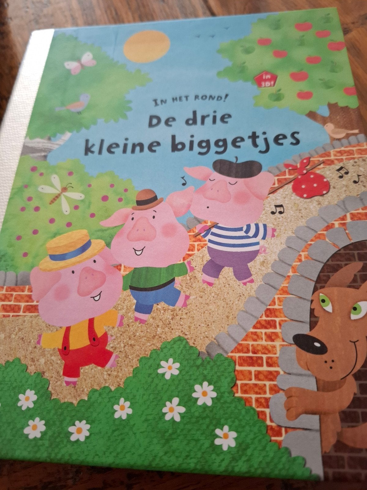 de drie kleine biggetjes boekje, Ophalen of Verzenden, Gelezen, Fictie algemeen