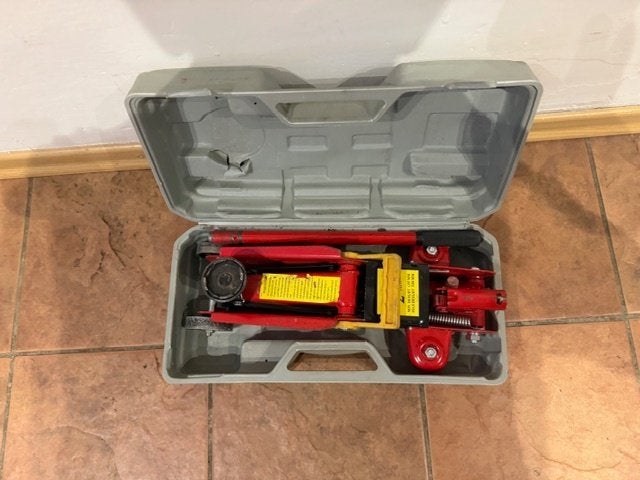te koop Hydraulische autokrik, Ophalen, Gebruikt, Hydraulisch, Garagekrik