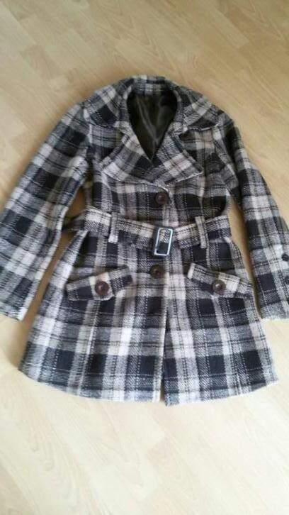 Geruite jas maat 38, Kleding | Dames, Jassen | Winter, Ophalen of Verzenden, Gedragen, Maat 38/40 (M), Beige