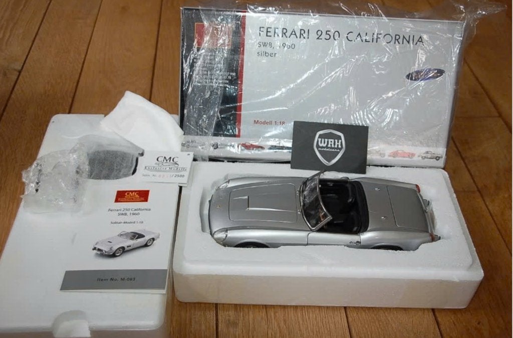 1:18 FERRARI 250 CALIFORNIA SPYDER silver M-093 CMC WRH, Verzenden, Zo goed als nieuw, Auto, Overige merken