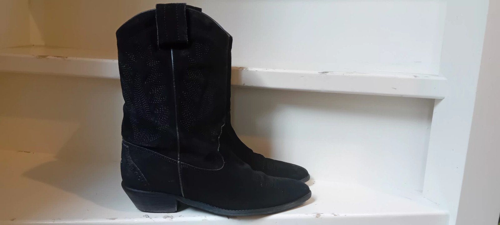 Stoere cowboy laarzen zwart leer mt.40 voor de kleine beurs, Ophalen of Verzenden, Zo goed als nieuw, Zwart, Hoge laarzen