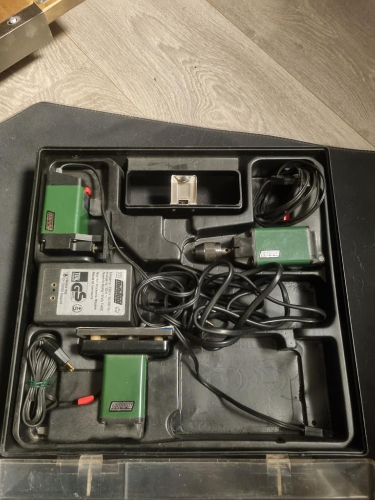 Minitool set, Doe-het-zelf en Verbouw, Gereedschap | Boormachines, Ophalen of Verzenden, Boormachine