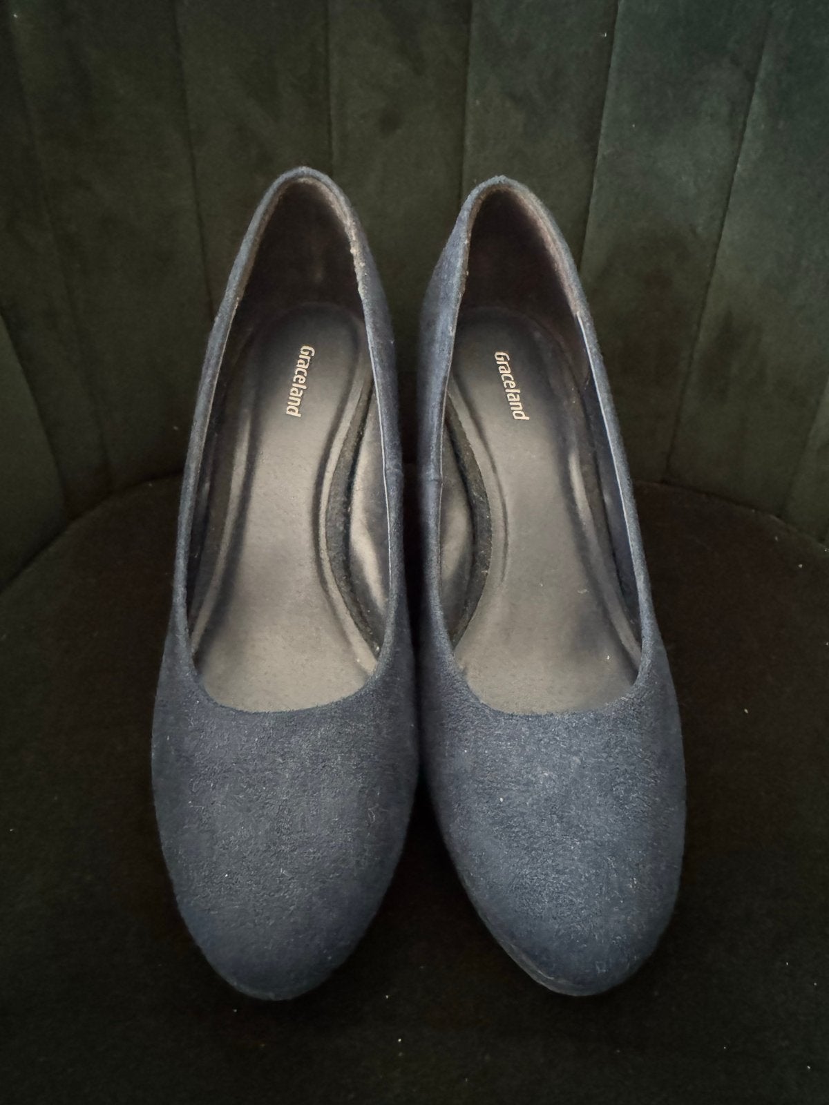 Elegante donkerblauwe blauwe pumps van Graceland, Kleding | Dames, Schoenen, Ophalen, Zo goed als nieuw, Blauw, Pumps