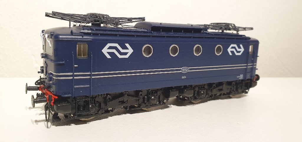Piko 1100, Analoog, Zo goed als nieuw, Gelijkstroom, Locomotief