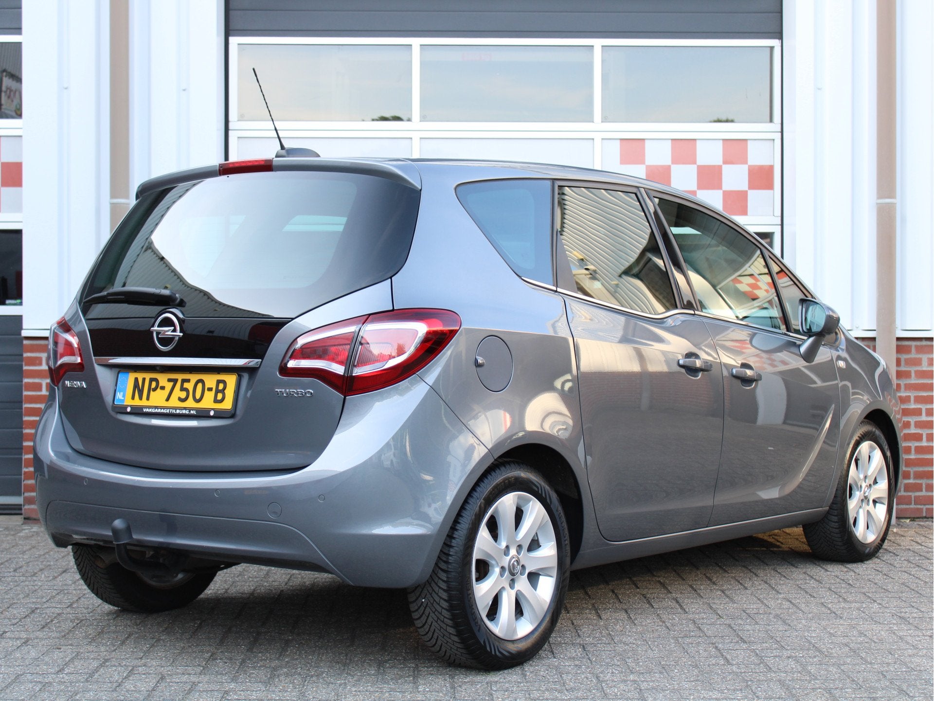 Opel Meriva 1.4 Turbo 120PK Blitz /NAVI/PDC/Trekhaak/Camera/, Gebruikt, 4 cilinders, Leder en Stof, Origineel Nederlands
