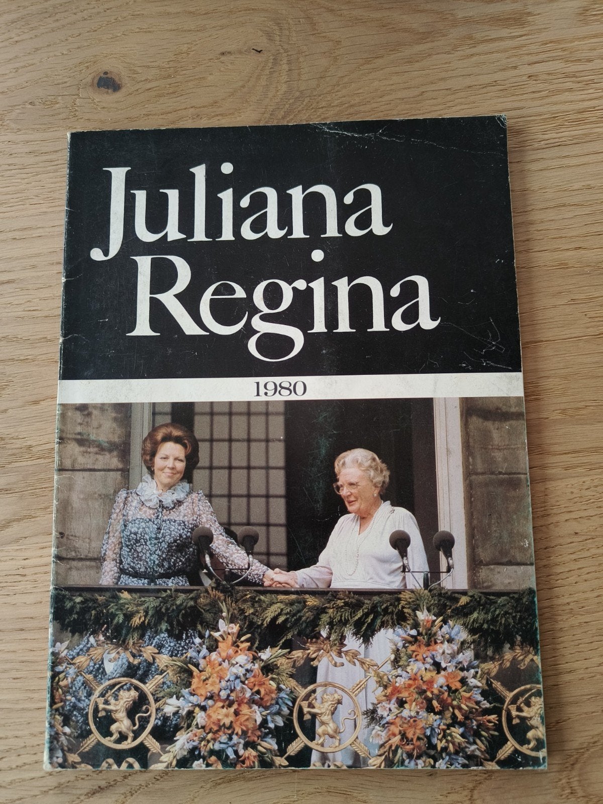 Juliana Regina, Ophalen of Verzenden, Zo goed als nieuw, Tijdschrift of Boek