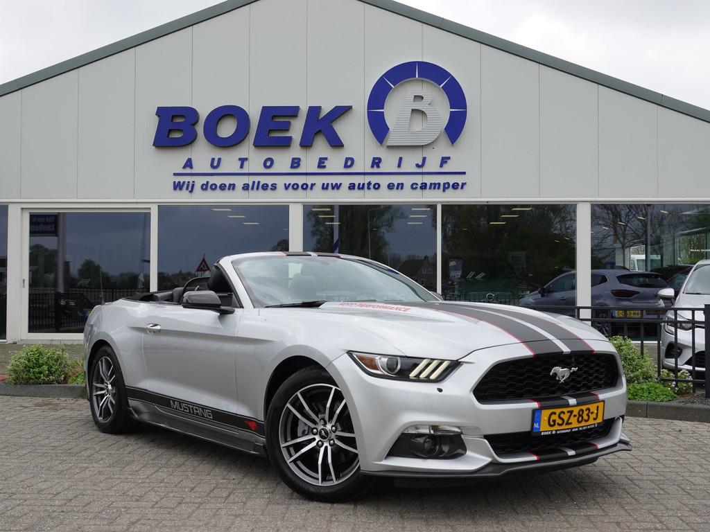Ford Mustang Convertible 2.3 EcoBoost 310PK AUTOM. | VOL LEE, Auto's, Automaat, 309 pk, Achterwielaandrijving, Gebruikt