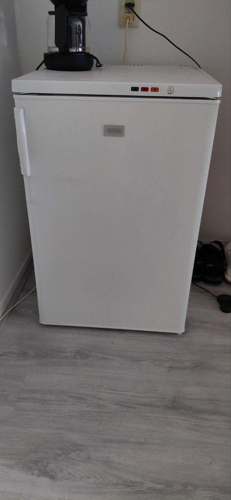 diepvries kast  3 laden zanussi  bieden, Witgoed en Apparatuur, Ophalen, Gebruikt, Minder dan 60 cm