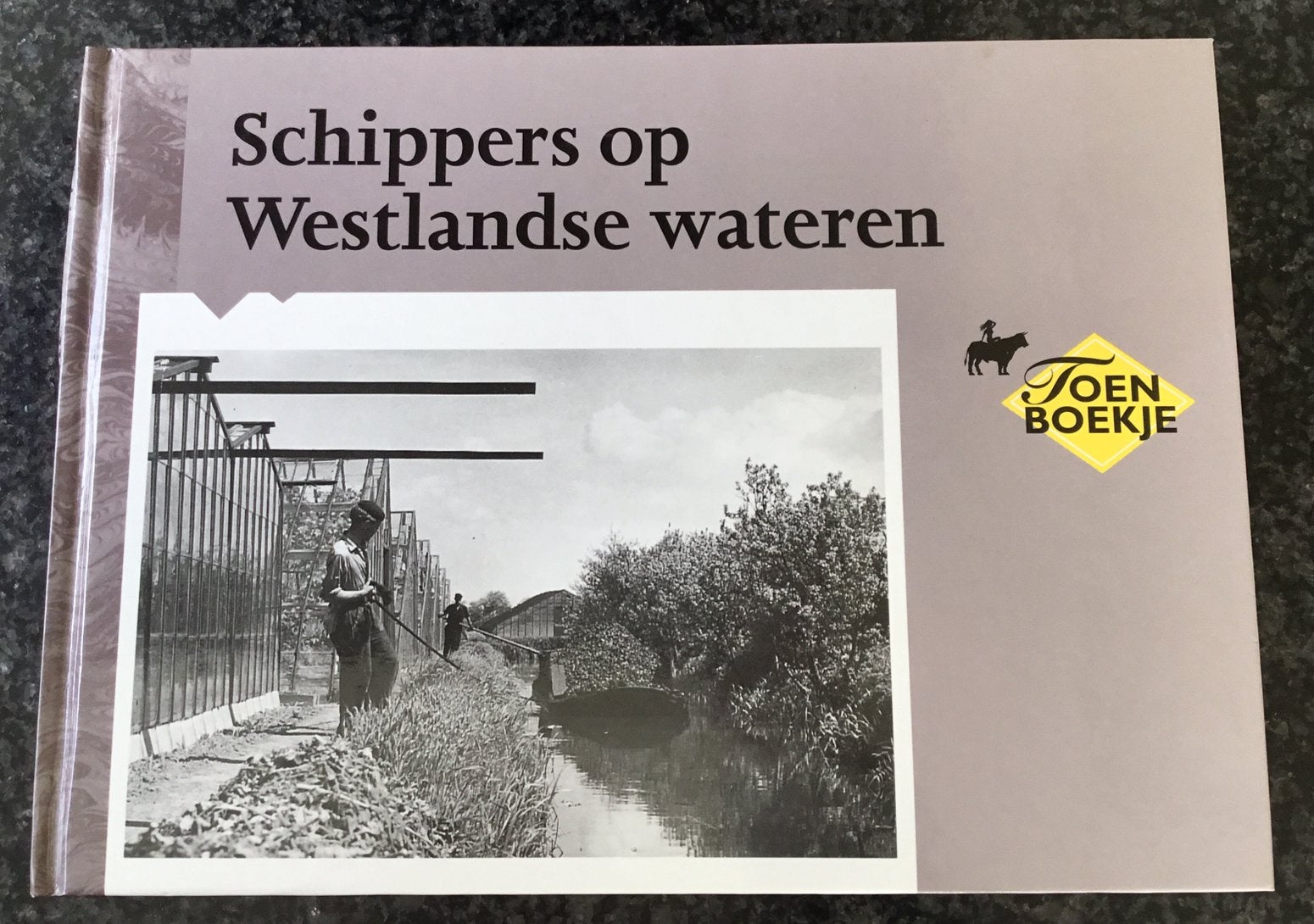 Schippers op Westlandse wateren door J.N.M. van Leeuwen, Ophalen of Verzenden, Zo goed als nieuw