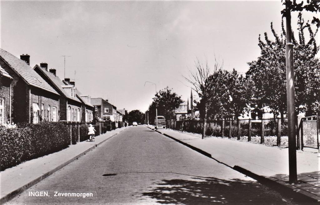 Ingen - Zevenmorgen - Echte foto, Verzenden, 1940 tot 1960, Ongelopen, Gelderland