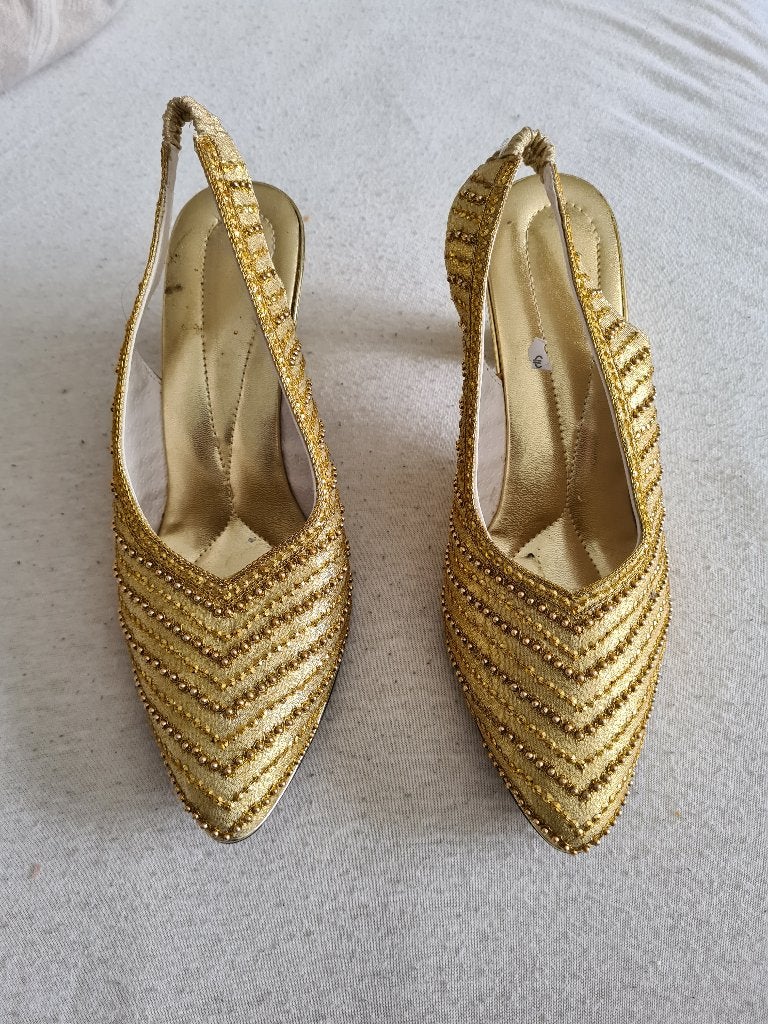 Pumps Kleur Goudkleurig Maat 40, Ophalen of Verzenden, Zo goed als nieuw, Overige kleuren