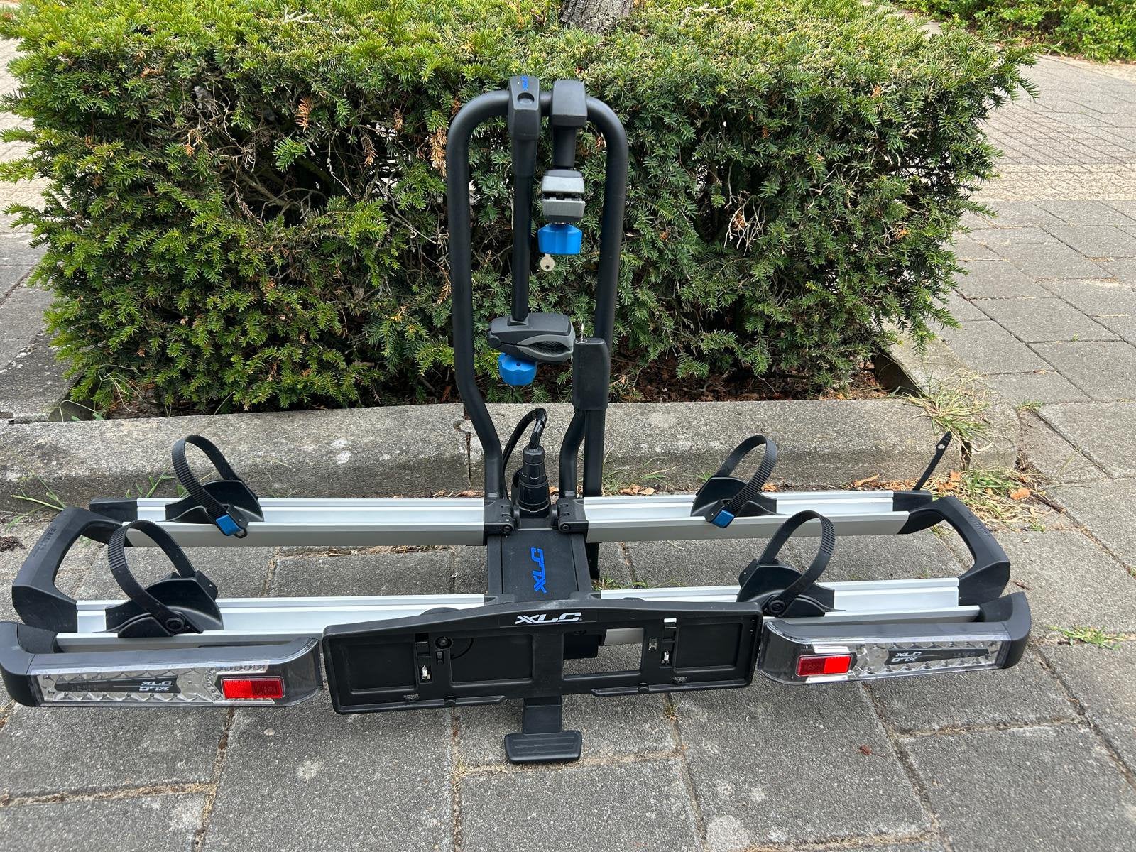 Z.G.A.N. XLC Azura Xtra LED luxe kantelbare fietsendrager, Ophalen, 2 fietsen, Zo goed als nieuw, Elektrische fiets