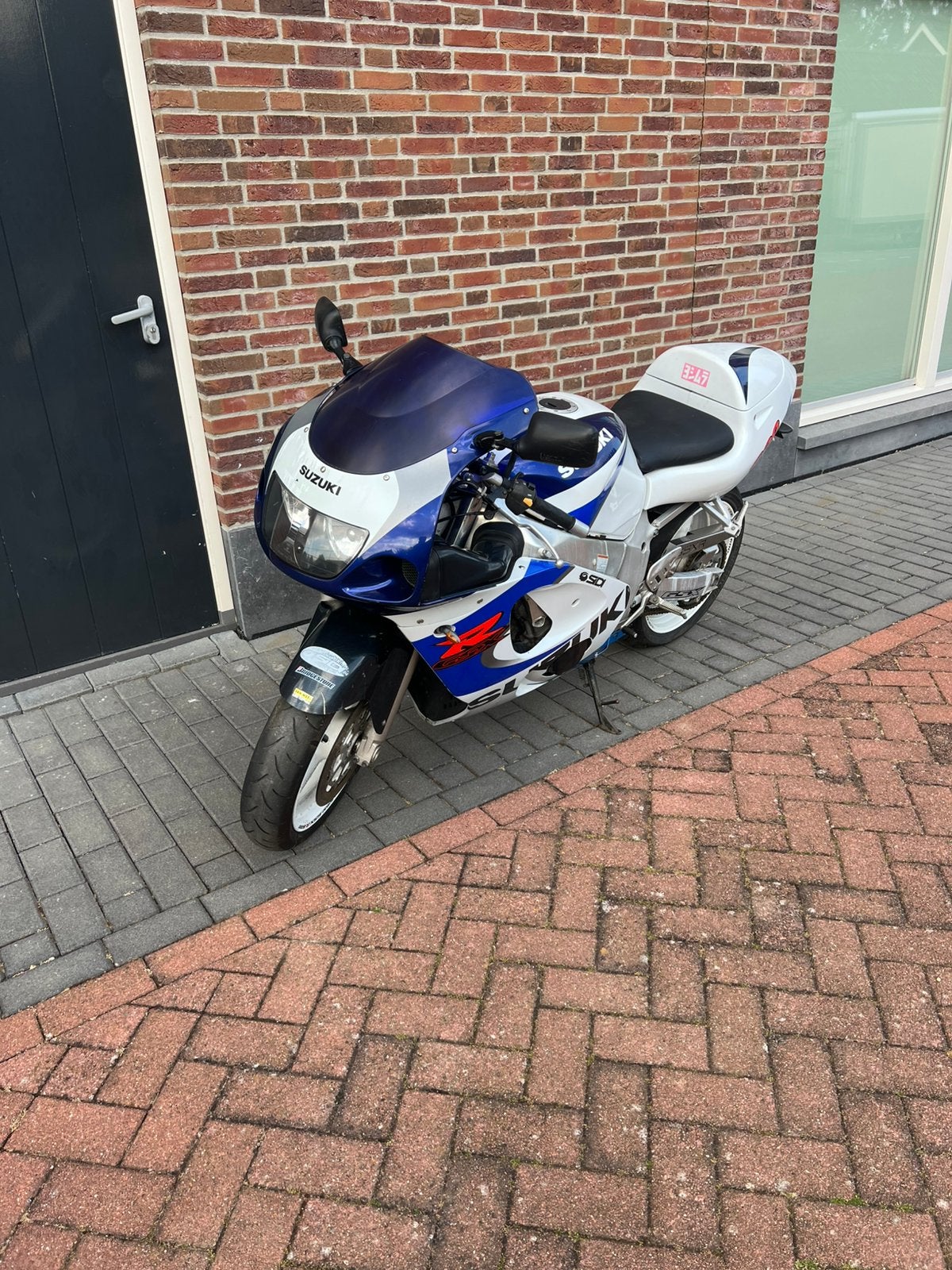Suzuki gsx-r 600