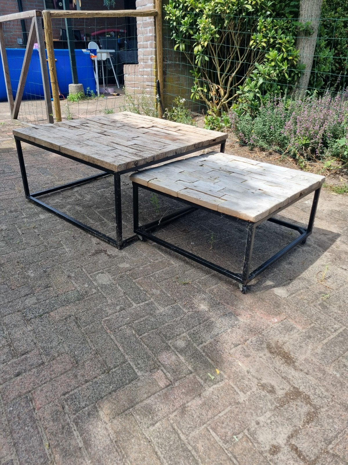 Set van 2 robuuste bijzettafels van gerecycled hout, Huis en Inrichting, Tafels | Bijzettafels, Ophalen, Minder dan 45 cm, Gebruikt